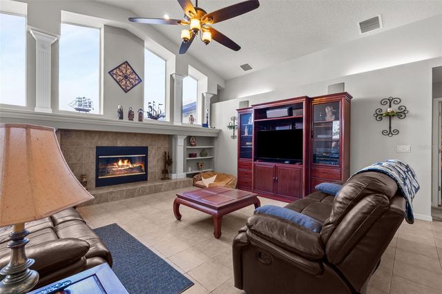 14206 MELOUGA PRESERVE TRAIL, Dover, FL 33527