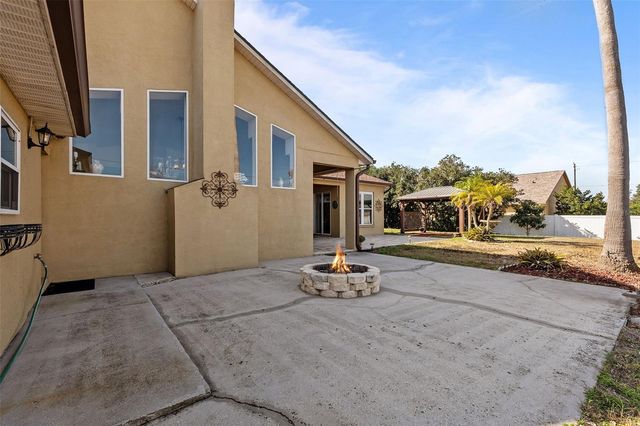 14206 MELOUGA PRESERVE TRAIL, Dover, FL 33527