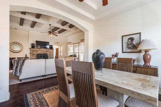 8709 Sandwater Road NW, Albuquerque, NM 87120