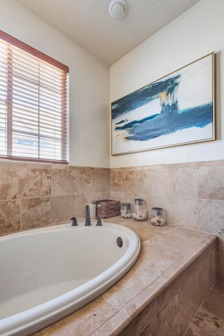 8709 Sandwater Road NW, Albuquerque, NM 87120