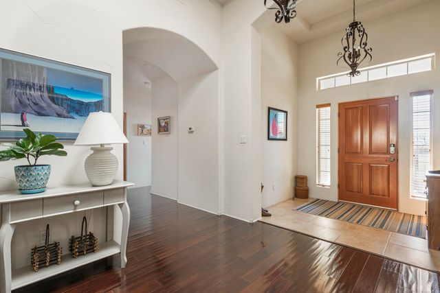 8709 Sandwater Road NW, Albuquerque, NM 87120