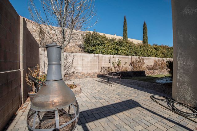 8709 Sandwater Road NW, Albuquerque, NM 87120