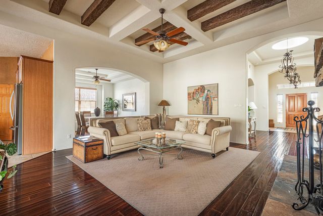 8709 Sandwater Road NW, Albuquerque, NM 87120