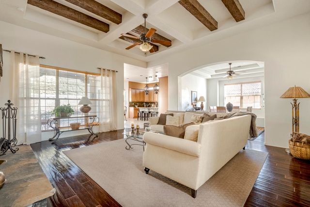 8709 Sandwater Road NW, Albuquerque, NM 87120