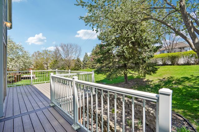 6262 Fernbrook Lane N, Maple Grove, MN 55311