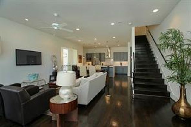 1810 Oakdale Street, Houston, TX 77004