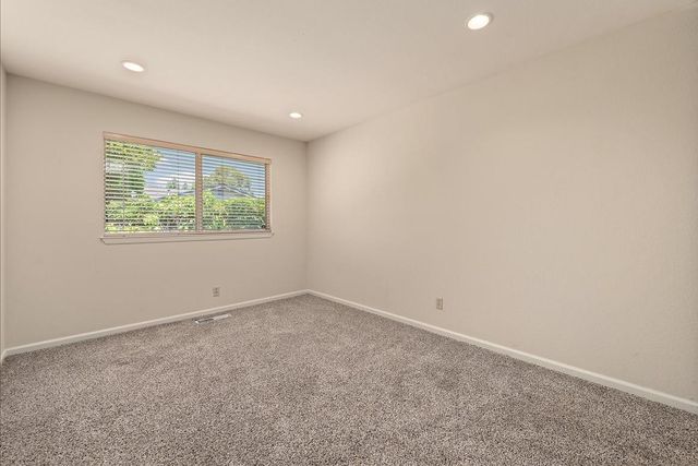 1247 Ironbridge Way, San Jose, CA 95118