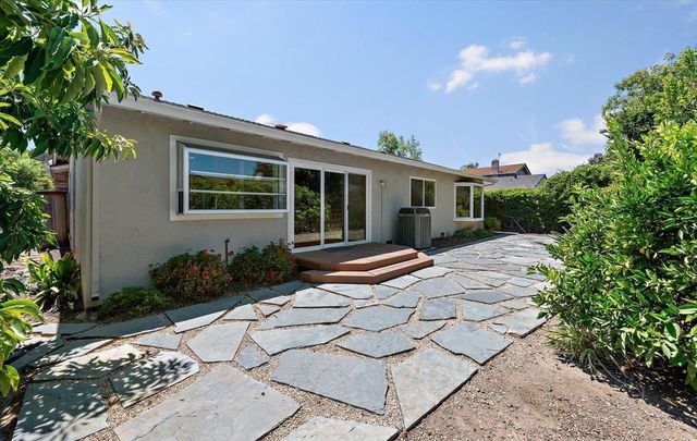 1247 Ironbridge Way, San Jose, CA 95118