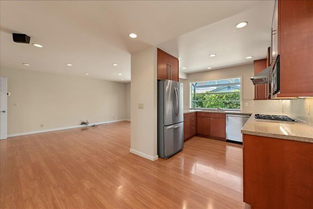1247 Ironbridge Way, San Jose, CA 95118