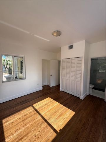 661 NE 51st St NA, Miami, FL 33137