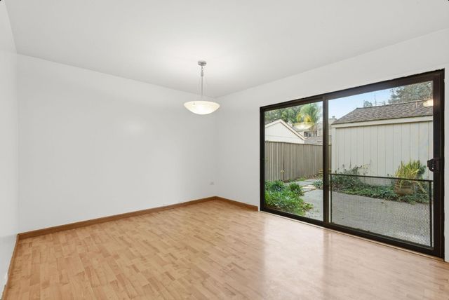 524 Hartnell Pl, Sacramento, CA 95825