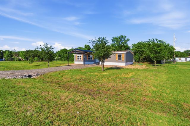 3219 COUNTY ROAD 1045, Farmersville, TX 75442