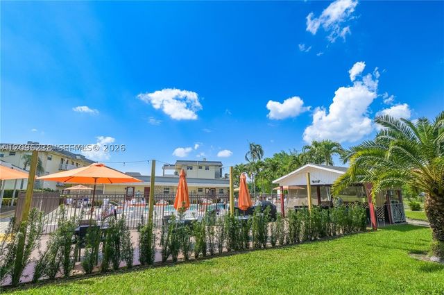 4441 NW 16th St J108, Lauderhill, FL 33313