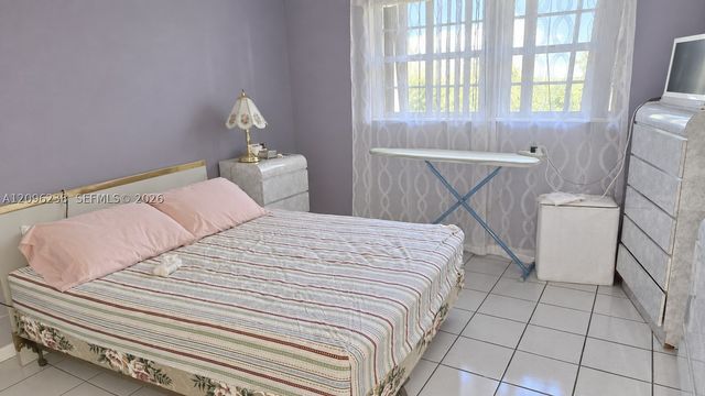 4441 NW 16th St J108, Lauderhill, FL 33313