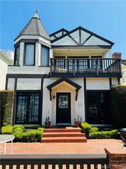 87 Rivo Alto Canal, Long Beach, CA 90803