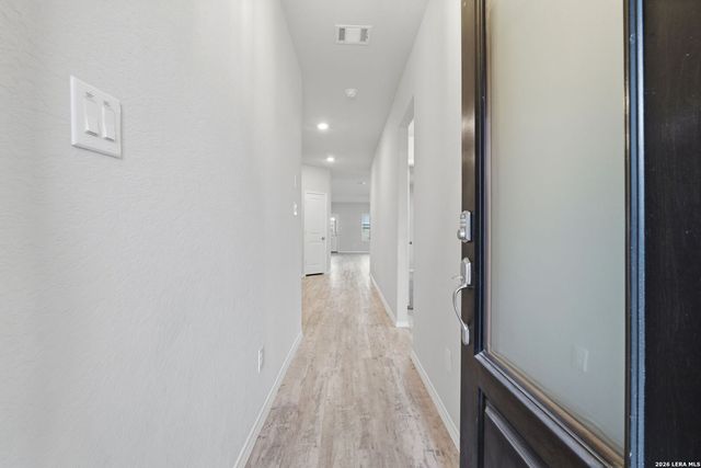 8449 Lamus Wheel, San Antonio, TX 78254