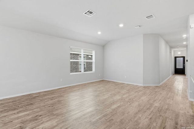 8449 Lamus Wheel, San Antonio, TX 78254