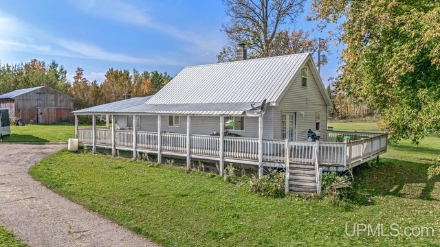 W-633 Fordville Road, Foster City, MI 49834