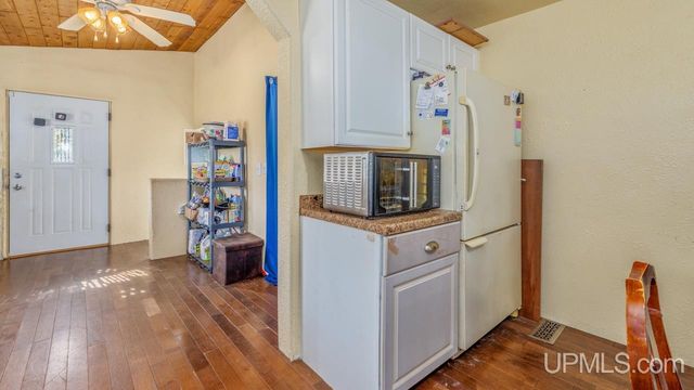 W-633 Fordville Road, Foster City, MI 49834