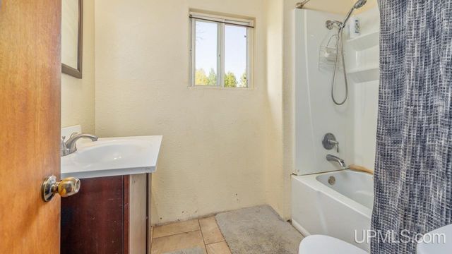 W-633 Fordville Road, Foster City, MI 49834