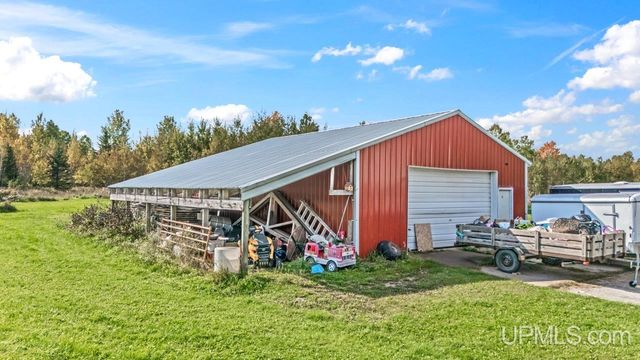 W-633 Fordville Road, Foster City, MI 49834