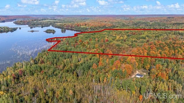 W-633 Fordville Road, Foster City, MI 49834