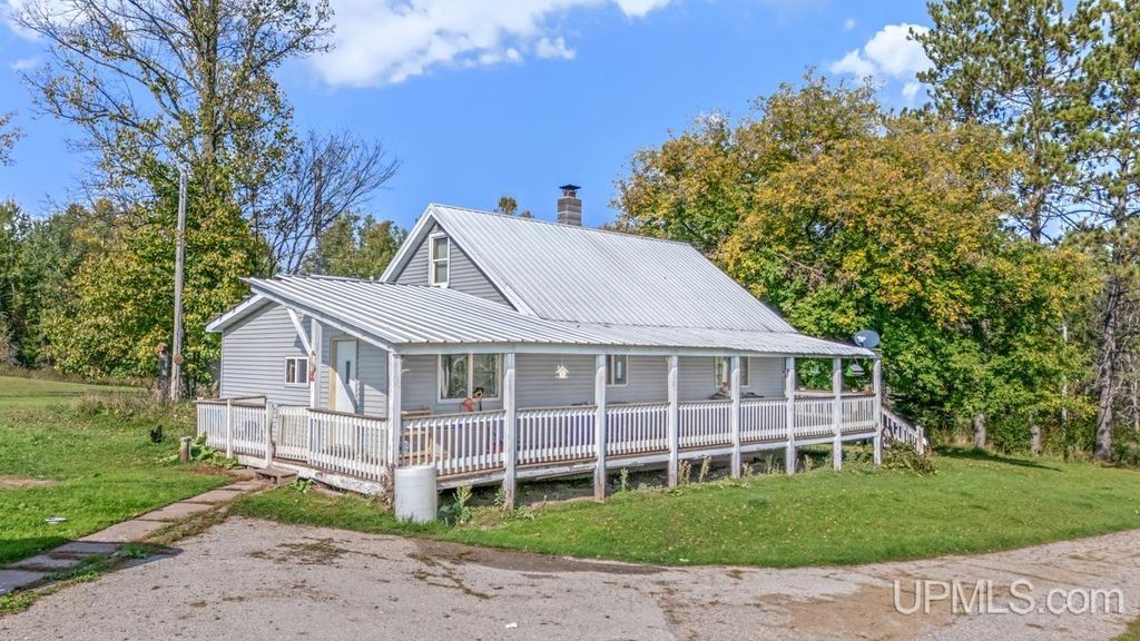 W-633 Fordville Road, Foster City, MI 49834