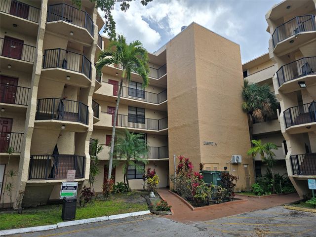 3590 Blue Lake Drive 504, Pompano Beach, FL 33064