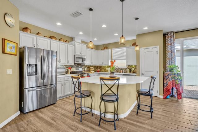 88 BAYOU BEND ROAD, Groveland, FL 34736