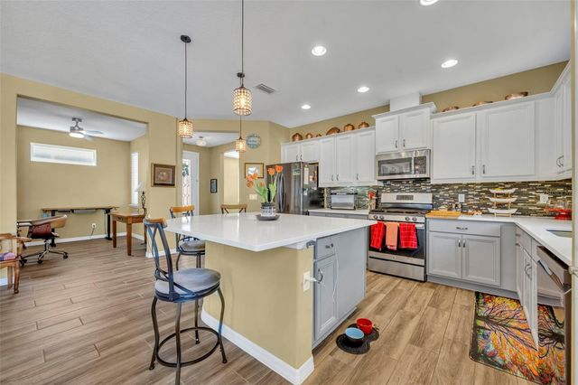 88 BAYOU BEND ROAD, Groveland, FL 34736