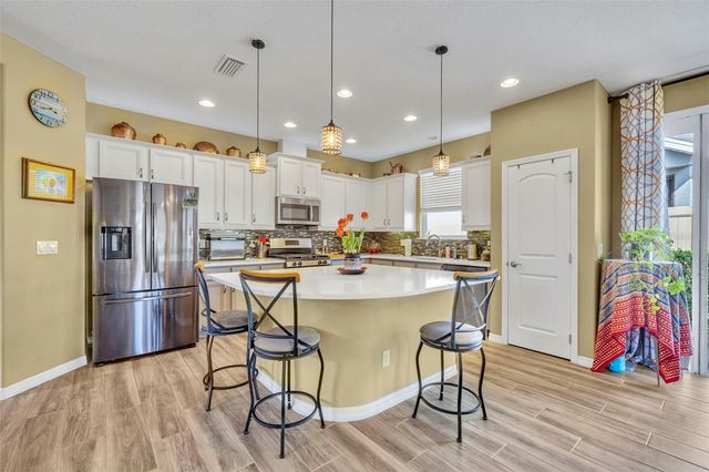 88 BAYOU BEND ROAD, Groveland, FL 34736