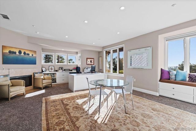 3369 Rocking Horse Cir, Encinitas, CA 92024