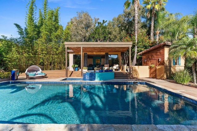 3369 Rocking Horse Cir, Encinitas, CA 92024