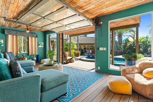 3369 Rocking Horse Cir, Encinitas, CA 92024