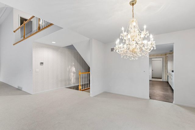 8040 Pepperwood Drive, Grand Blanc, MI 48439