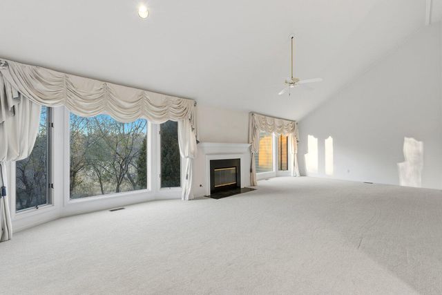 8040 Pepperwood Drive, Grand Blanc, MI 48439