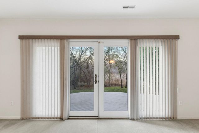 8040 Pepperwood Drive, Grand Blanc, MI 48439