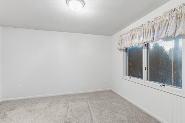 8040 Pepperwood Drive, Grand Blanc, MI 48439