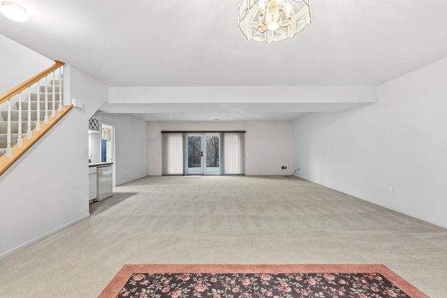 8040 Pepperwood Drive, Grand Blanc, MI 48439