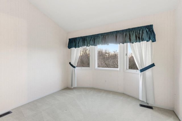 8040 Pepperwood Drive, Grand Blanc, MI 48439