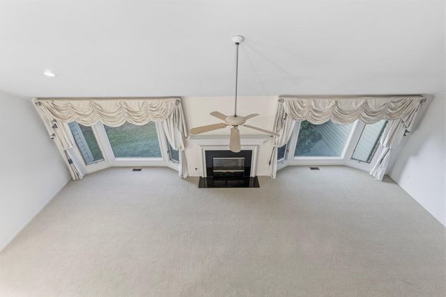 8040 Pepperwood Drive, Grand Blanc, MI 48439