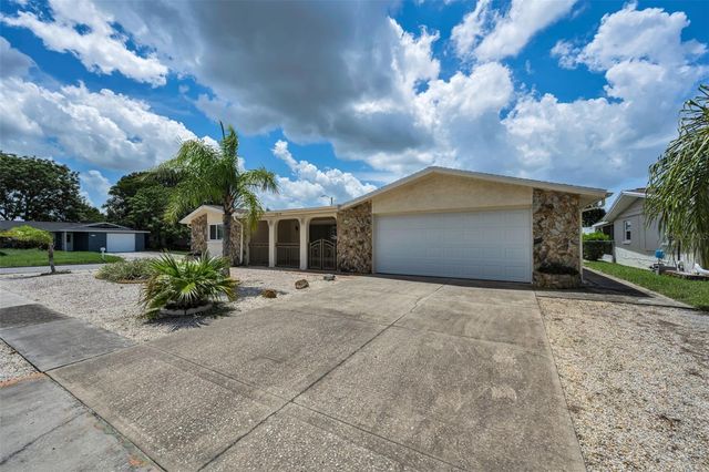 5834 EMBAY AVENUE, New Port Richey, FL 34652
