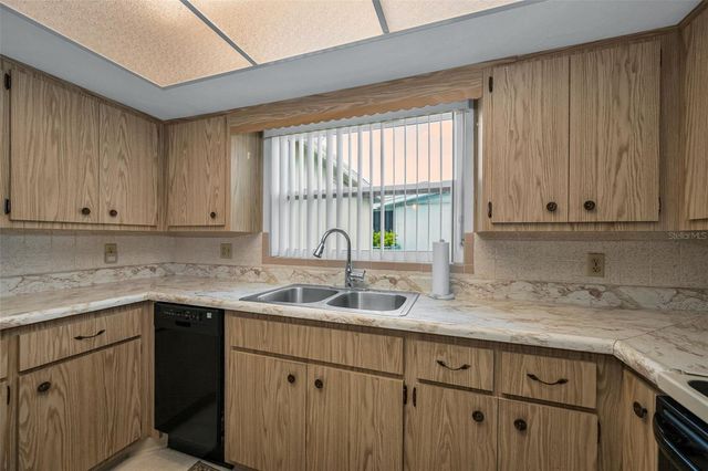 5834 EMBAY AVENUE, New Port Richey, FL 34652