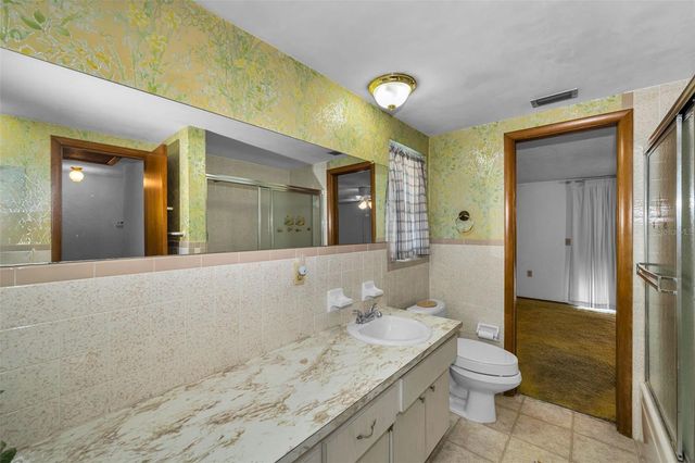 5834 EMBAY AVENUE, New Port Richey, FL 34652