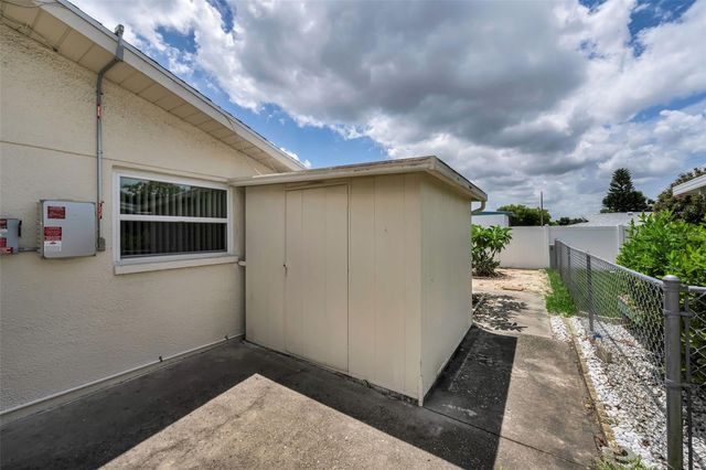 5834 EMBAY AVENUE, New Port Richey, FL 34652