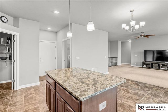 16471 Read Street, Bennington, NE 68007