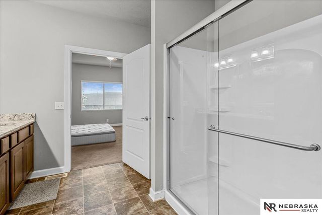 16471 Read Street, Bennington, NE 68007