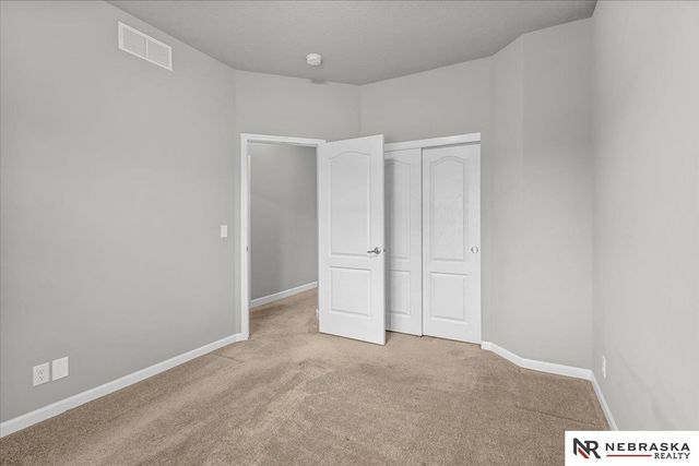 16471 Read Street, Bennington, NE 68007