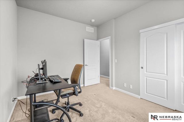 16471 Read Street, Bennington, NE 68007