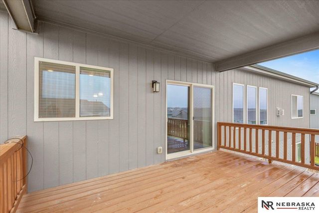 16471 Read Street, Bennington, NE 68007